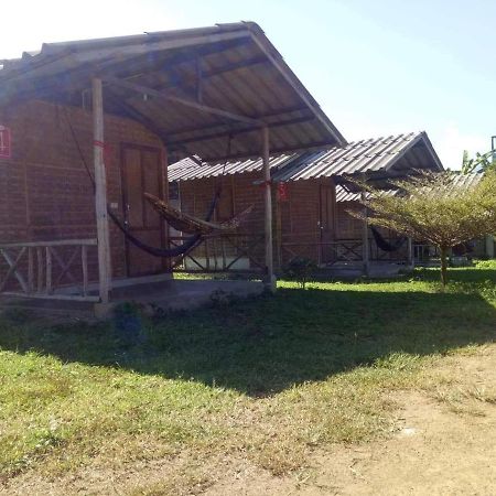 Sleepy Hut Pai Hotel Exterior foto